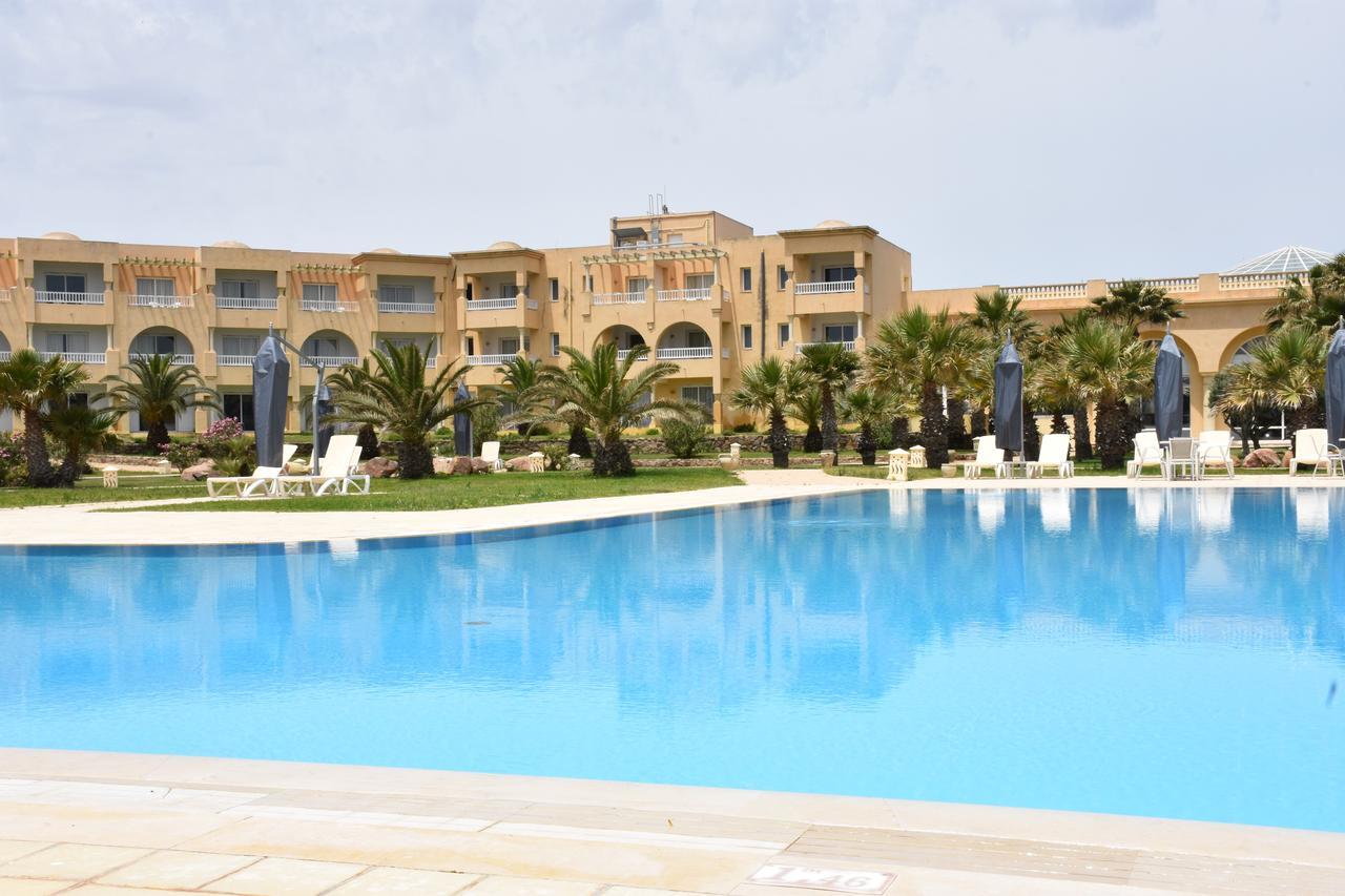 Cap Bon Kelibia Beach Hotel & Spa Exterior photo